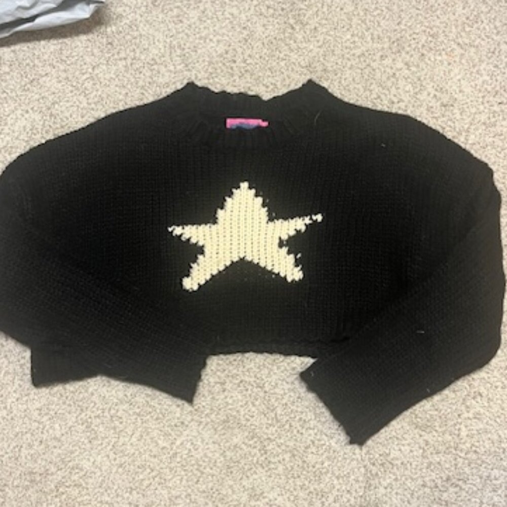 Edikted black cropped star sweater, S